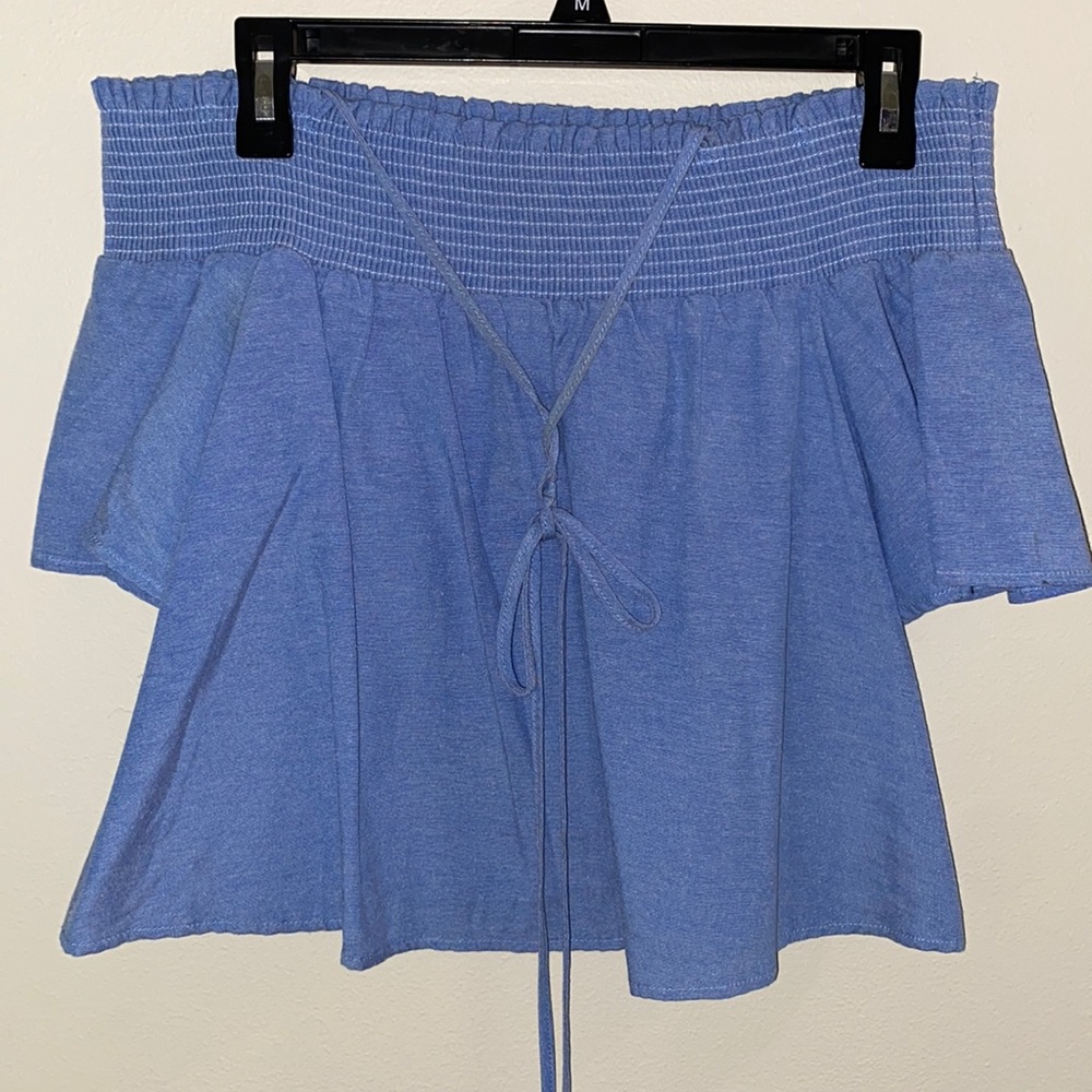 Off the shoulder top blue with optional string tie